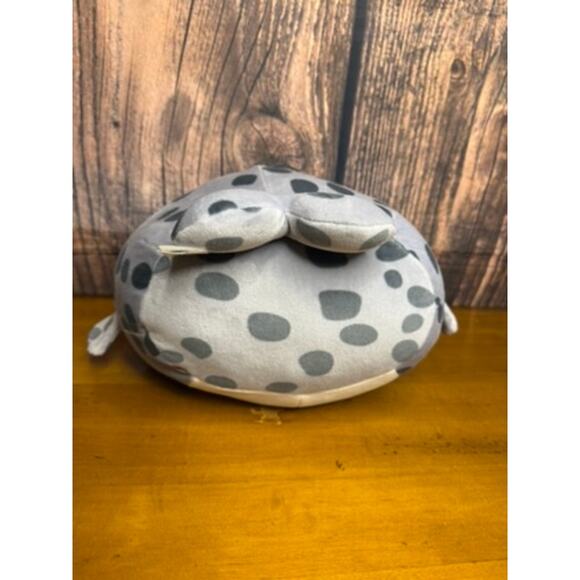 Squishmallows Odile Gray Spotted Seal 12" Plush Retired Stuffed Animal - Picture 3 of 3